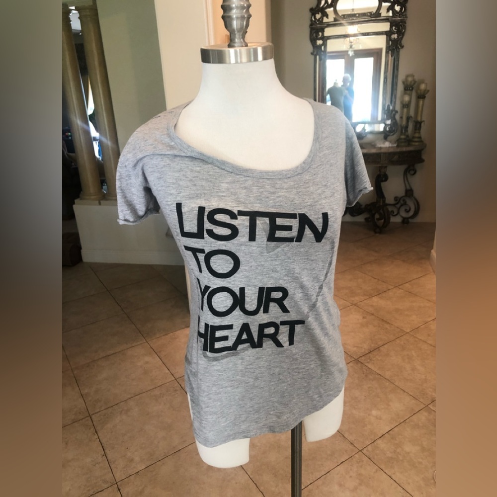 GRG Gray ListenTo Your Heart T-Shirt. Size S